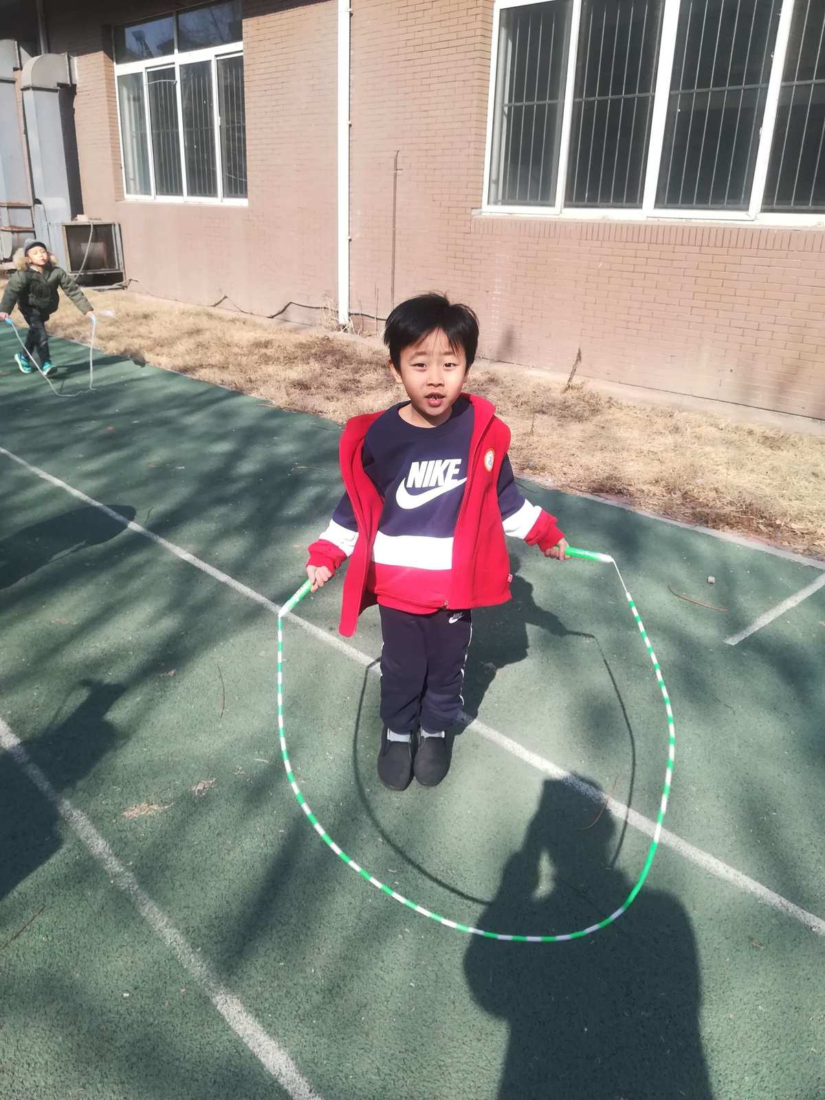 七岁孩子们玩的游戏_玩游戏的孩子最后是什么结果_玩们游戏孩子玩的说说