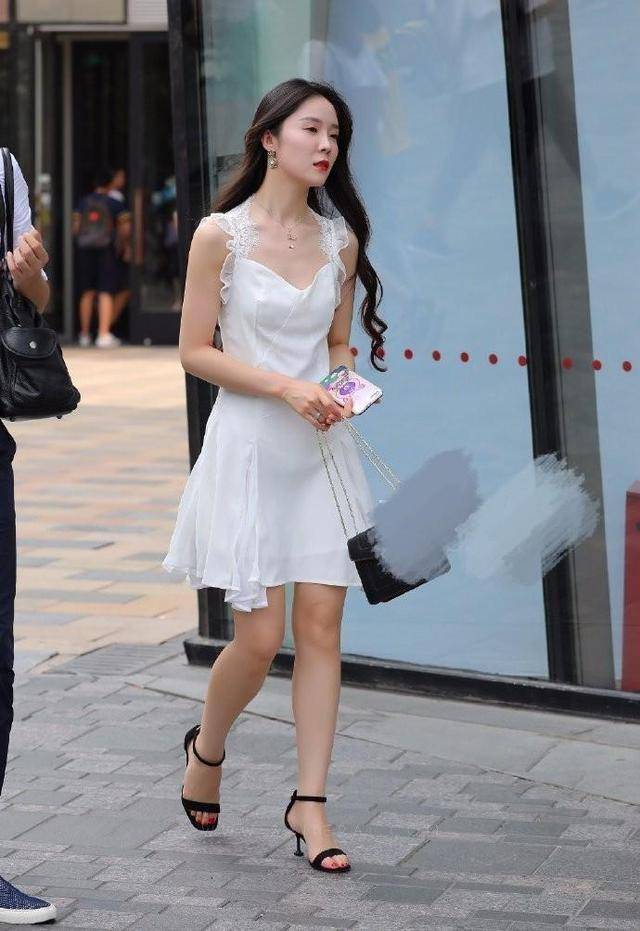 掀美女裙子4游戏_掀美女裙子视频_掀美女裙子游戏