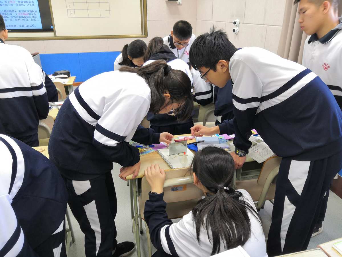益智类集体比赛游戏_益智群体游戏_集体益智小游戏