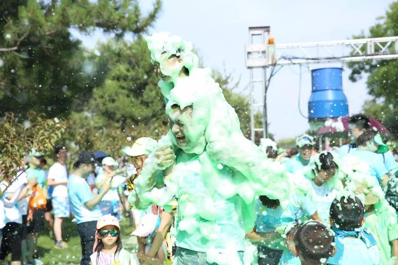 幼儿园小班户外活动名字_幼儿园小班户外游戏活动名称_户外游戏小班名字