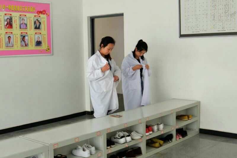 美女更衣视频_美女更衣秀游戏_美女更衣17