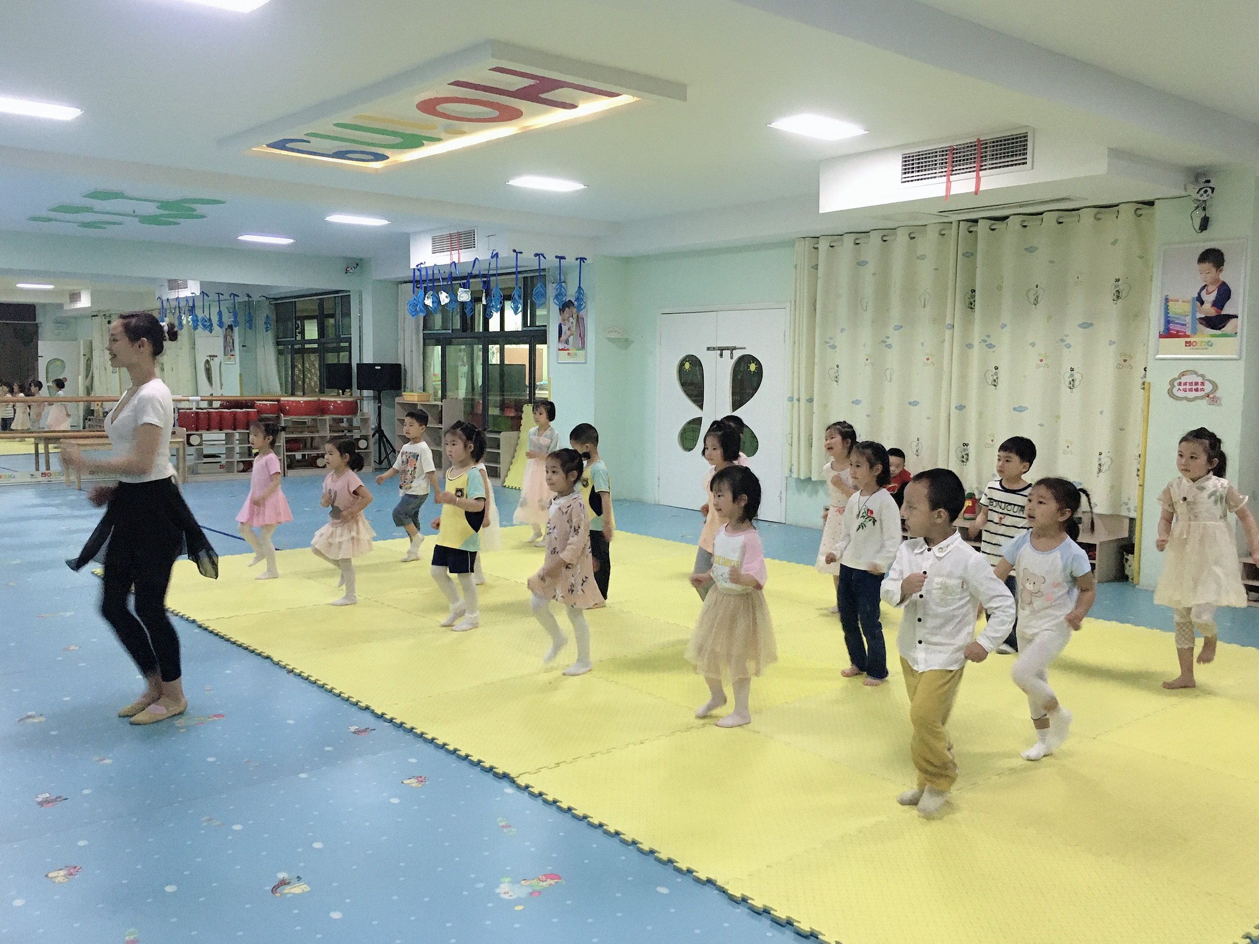 田园幼儿园招生_田园幼儿园是公办还是民办_田集镇启蒙幼儿园