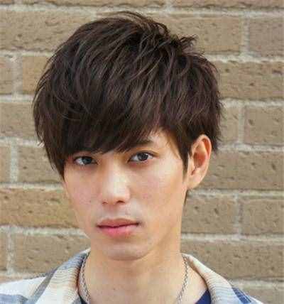 男生齐刘海短发_齐刘海短发男生_男生齐刘海短发图片