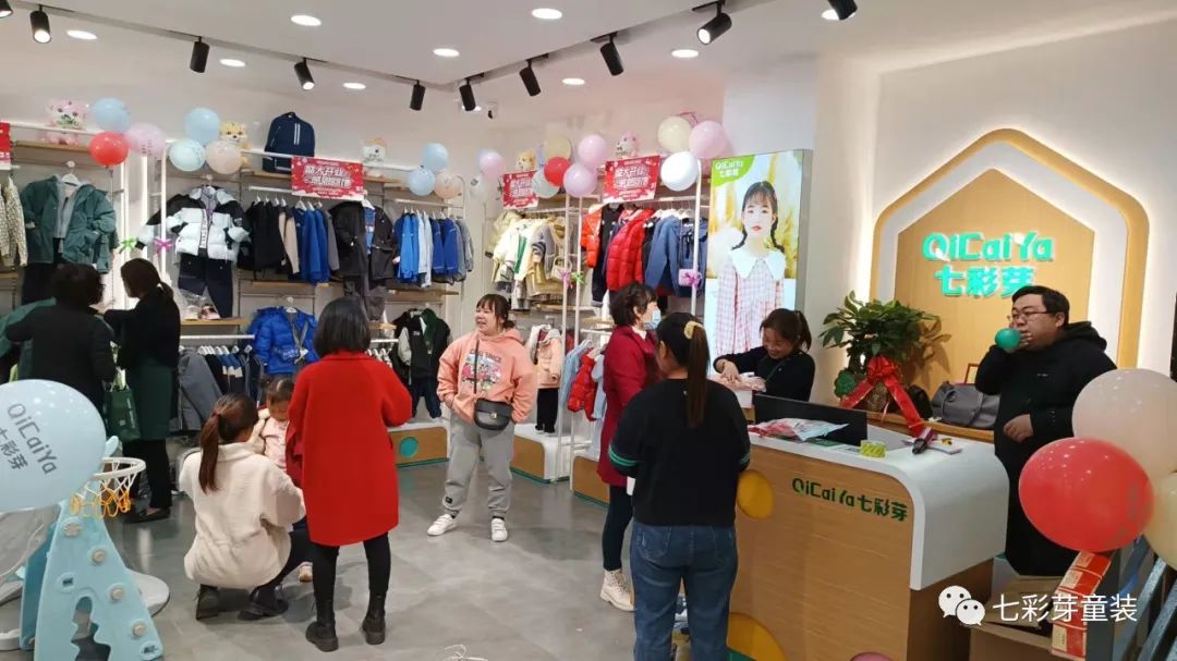 开童装店什么季节开店最好_童装店开店攻略_童装店最佳开店时间