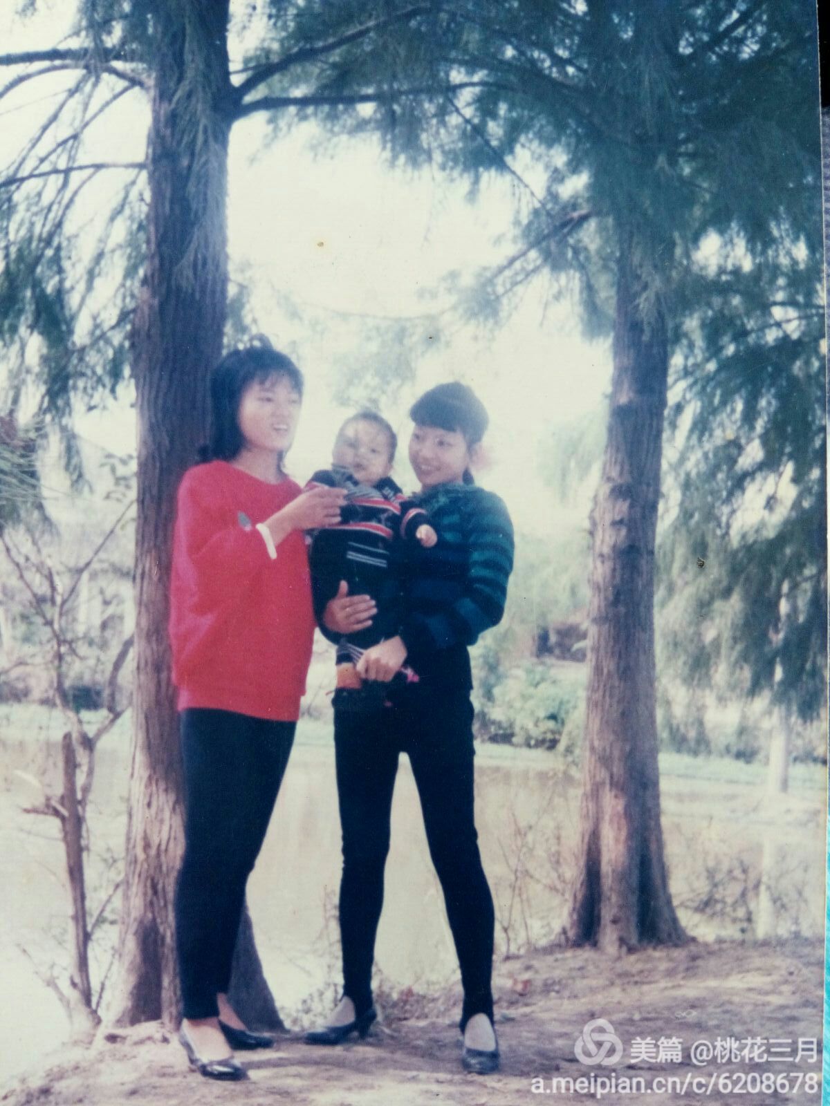 女子踏脚裤_穿脚蹬裤的女人老视频_大爷买女士脚蹬裤穿视频