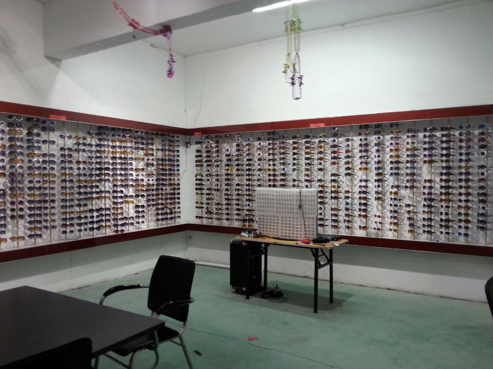 展博宛瑜合照_展博和宛瑜_爱情公寓2为什么没有展博宛瑜