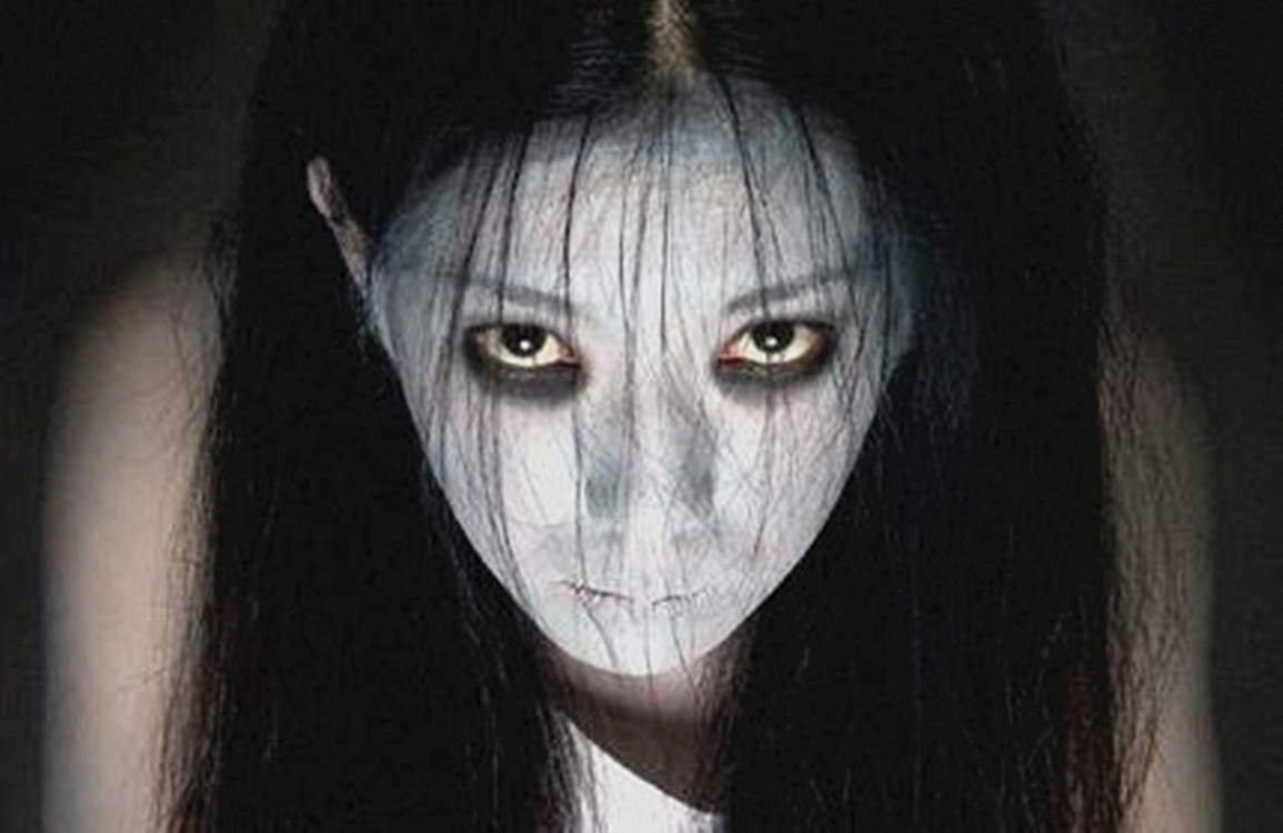 月黑风高，恐怖之月悄然降临