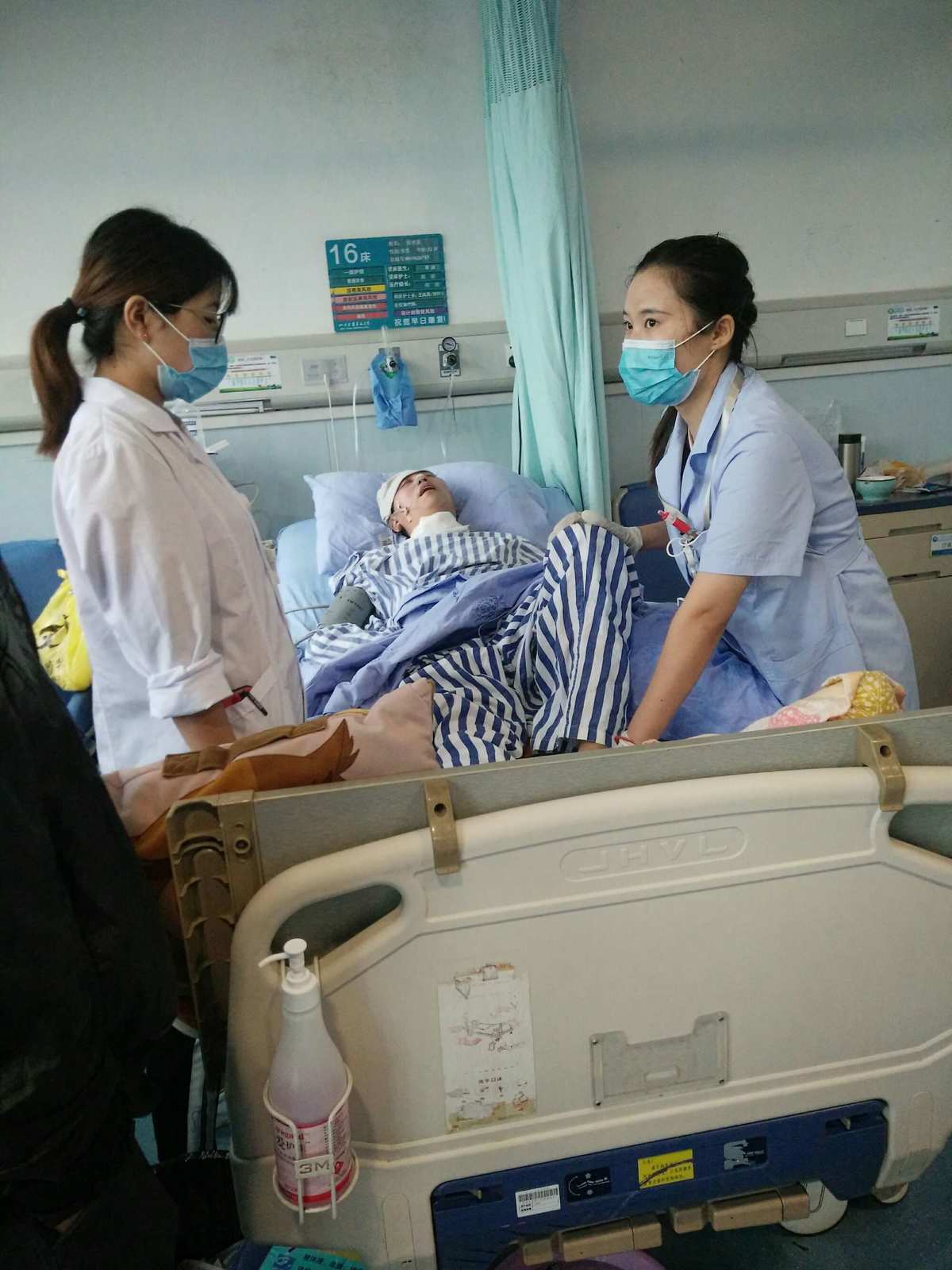 医院模拟器游戏视频_医院模拟器_模拟器医院下载