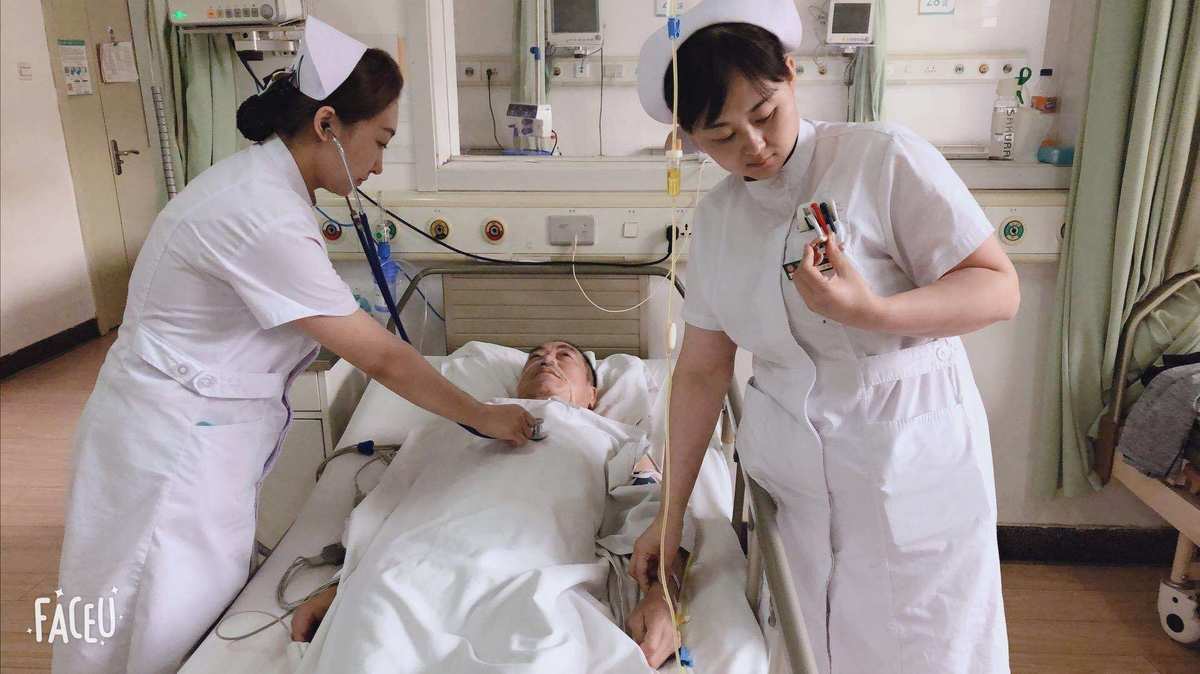 医院模拟器_医院模拟器游戏视频_模拟器医院下载