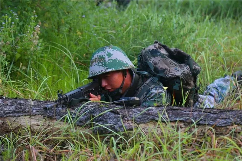 穿越火线狼牙之战_穿越火线ak47狼牙_穿越火线狼牙战队队长