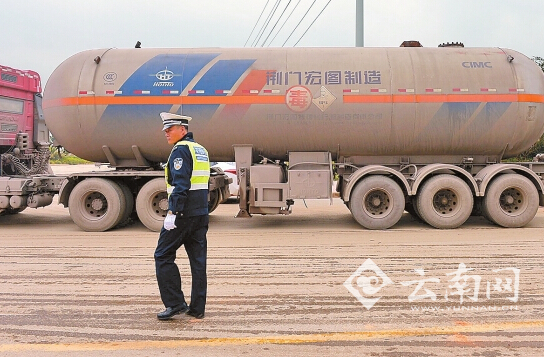神镖闯江湖_神剑闯江湖_神镖闯江湖手机版
