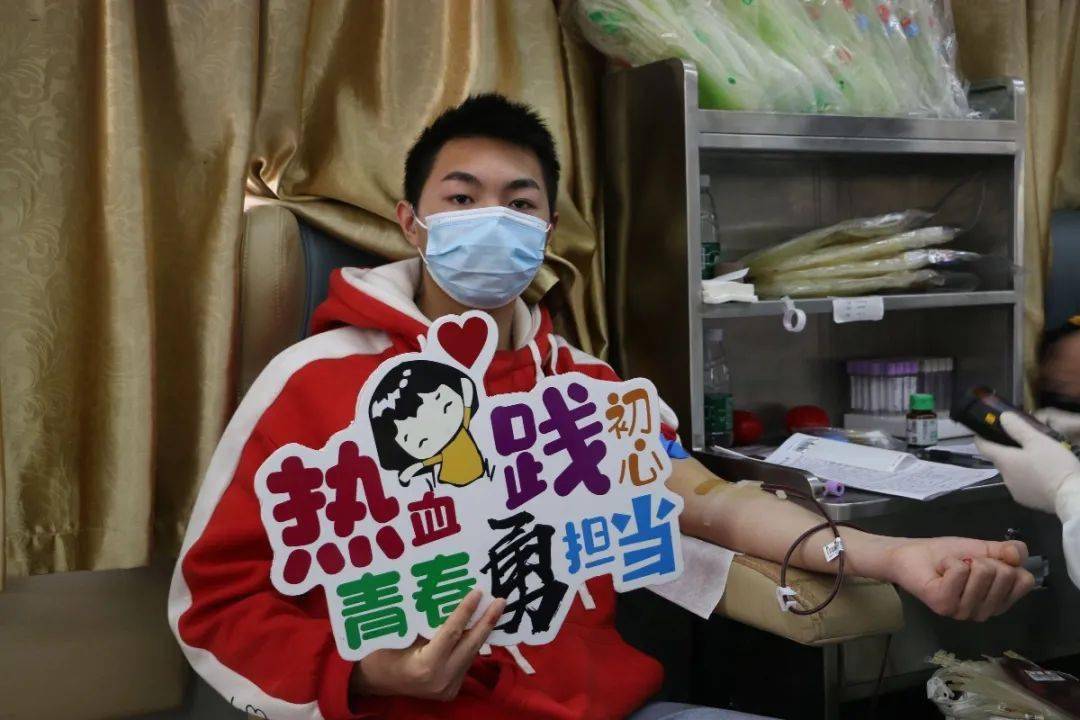 赤血屠龙_赤血屠龙下载_赤血