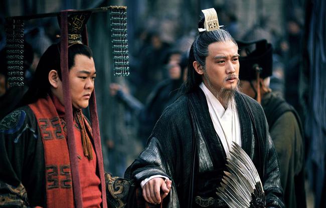 火焰燃尽征战苍穹：三国制霸之火船战