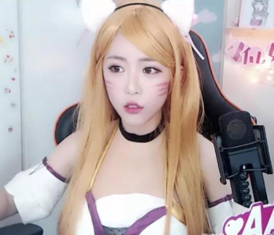 小狐狸直播地址知乎_知乎狐狸_狐狸去哪里直播了