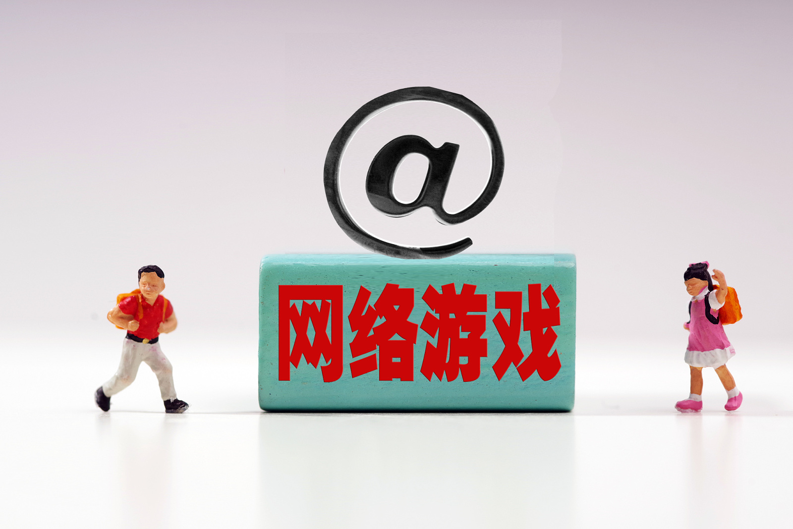 躲藏游戏的手游有哪些_躲藏手机游戏_躲藏手机游戏有哪些
