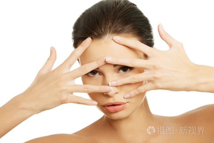 感冒了能不能玩游戏手机_感冒玩游戏会怎么样_感冒玩游戏病情加重