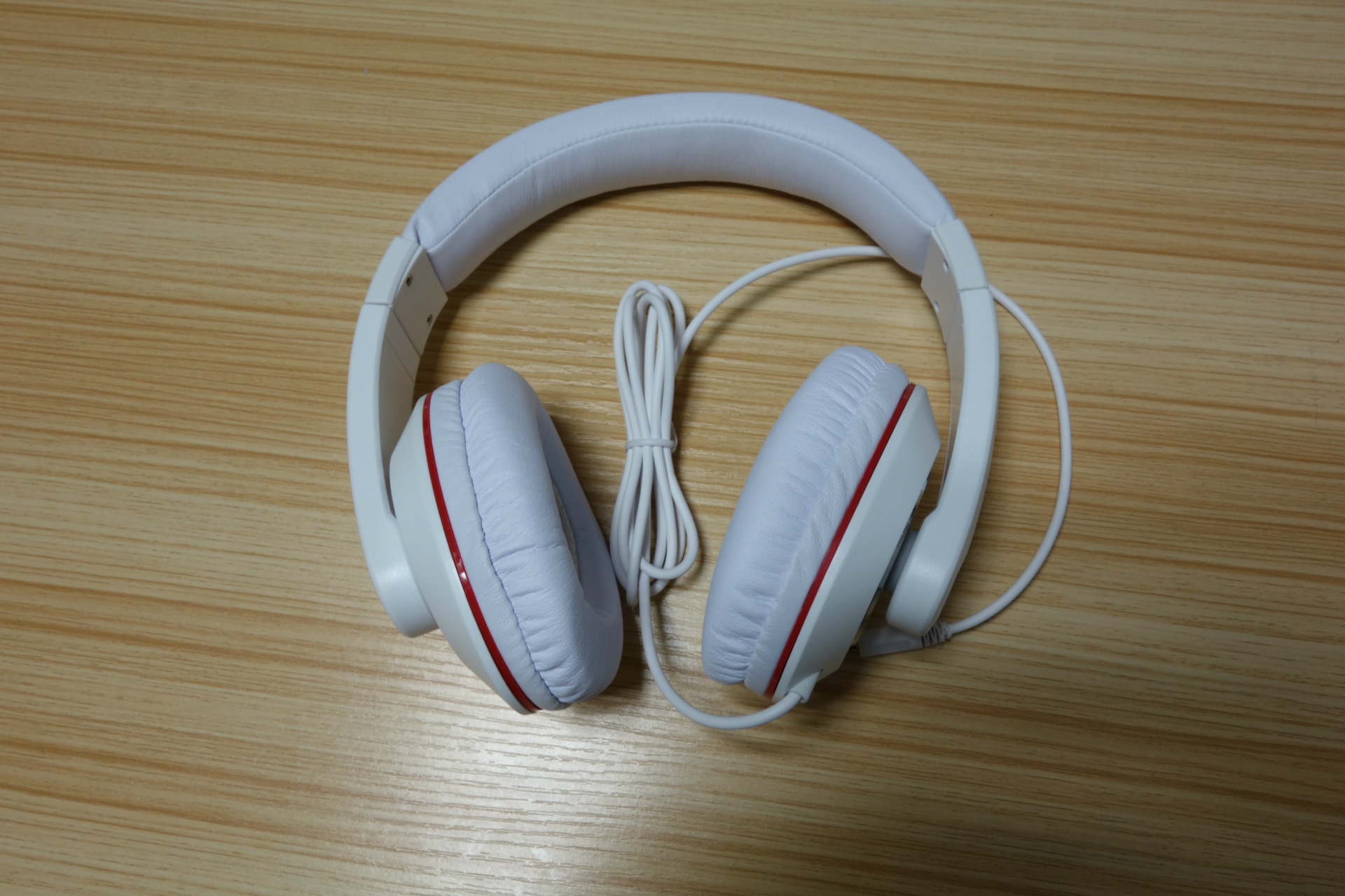 有耳机孔和nfc的手机_NFC手机游戏耳机_游戏手机带nfc