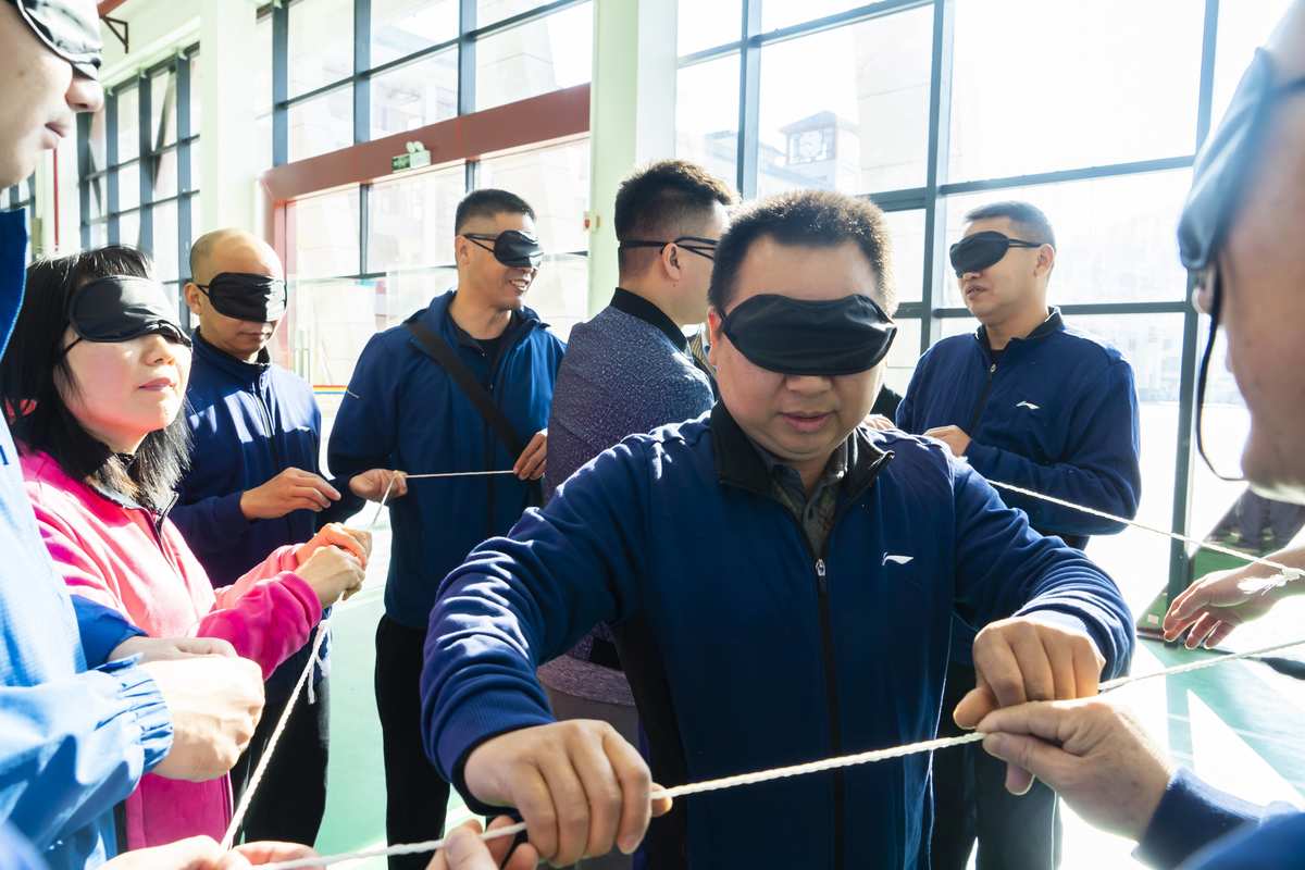 手机游戏手游_手机游戏寒冬_handclap手机游戏