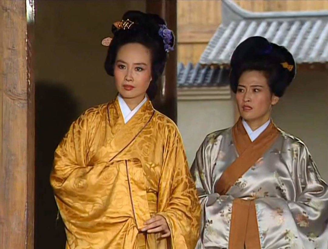三国杀郭皇后-三国杀：刘备王朝的郭皇后，她的传奇人生