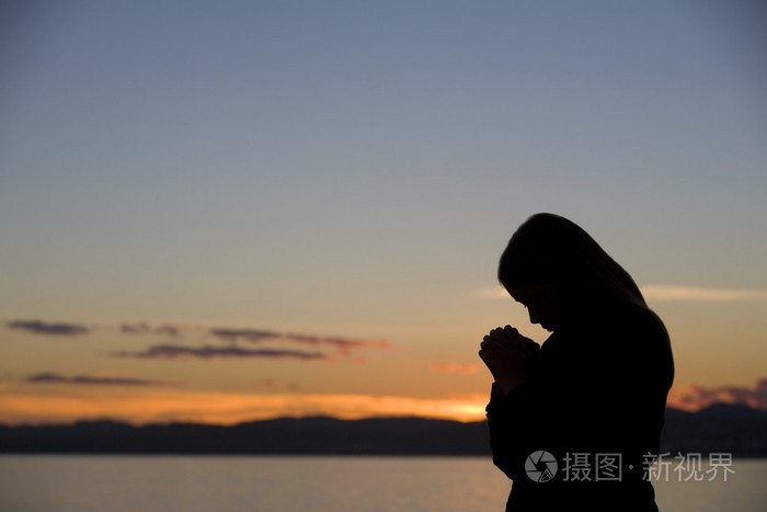 少女祈祷ing_祈祷少女游戏攻略_少女祈祷中…