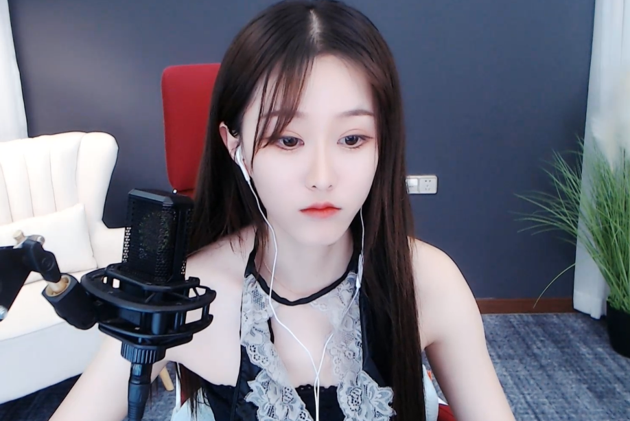 bliblibli直播手机游戏_直播手机游戏的软件_直播手机游戏需要什么设备