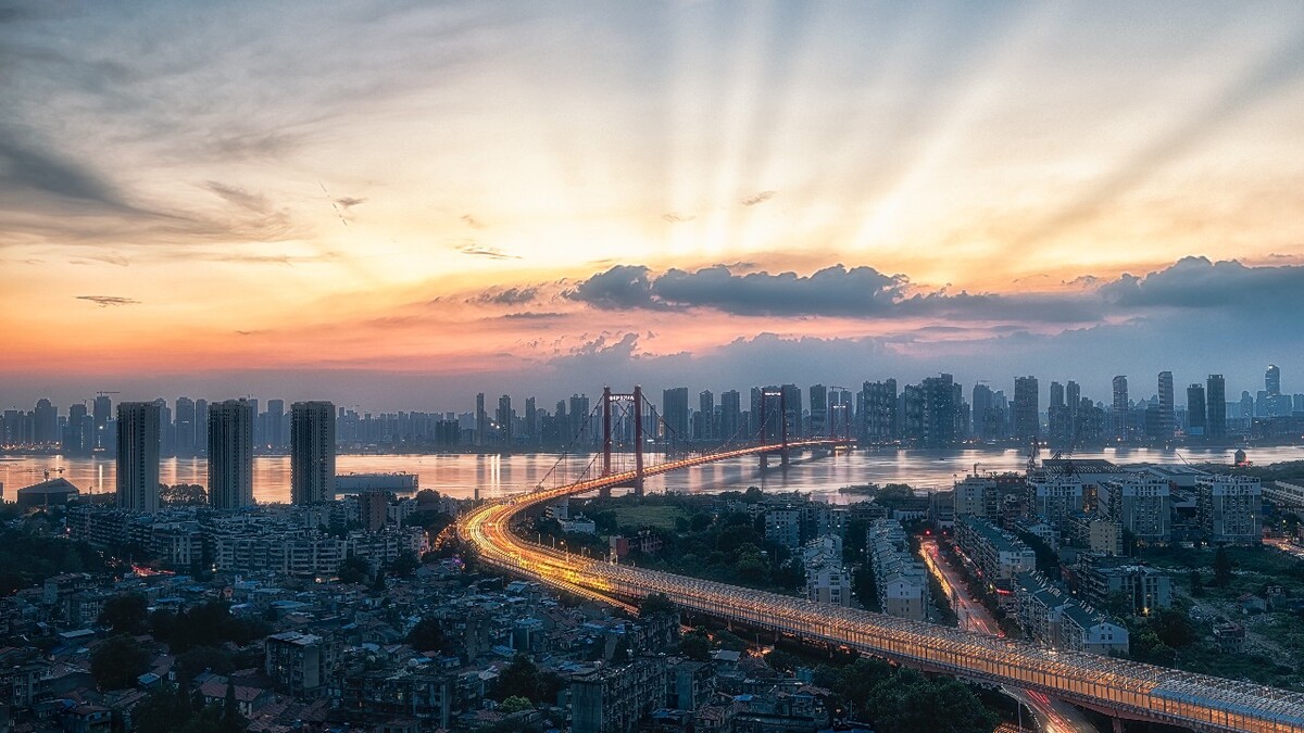 高空打击游戏_高空手机游戏_高空游戏有哪些