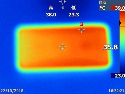2千多打游戏手机_2000内玩游戏手机5g_两千打游戏的手机