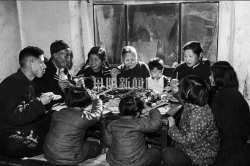 腊月是12月还是一月_腊月是指哪个月_腊月三十