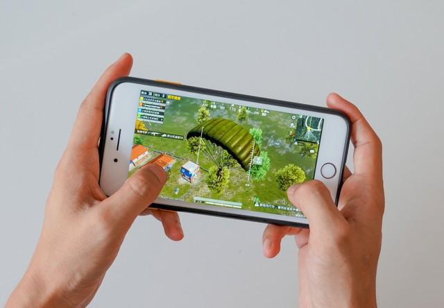 oppo 手机打游戏_打手机游戏手麻怎么办_打手机游戏英语