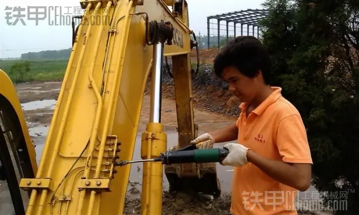 工程车模拟手机版游戏下载_模拟工程车驾驶游戏手机版_模拟工程车视频