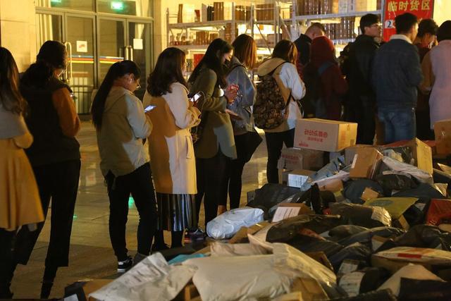 赔偿卖家货错发要求可以索赔吗_卖家发错货补偿_卖家发错货可以要求赔偿吗
