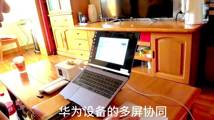 同屏器打游戏有延迟吗_多屏协同玩游戏手机发烫_同屏游戏推荐手机