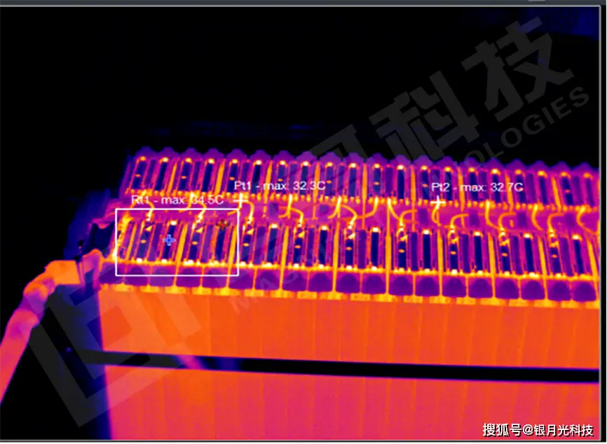 把手机的电池炸掉的游戏_玩手机电池爆炸_电池炸掉手机游戏能玩吗