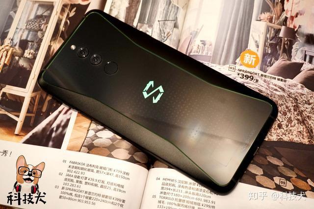 黑鲨游戏手机最低多少钱_500块黑鲨游戏手机版_黑鲨游戏手机大全