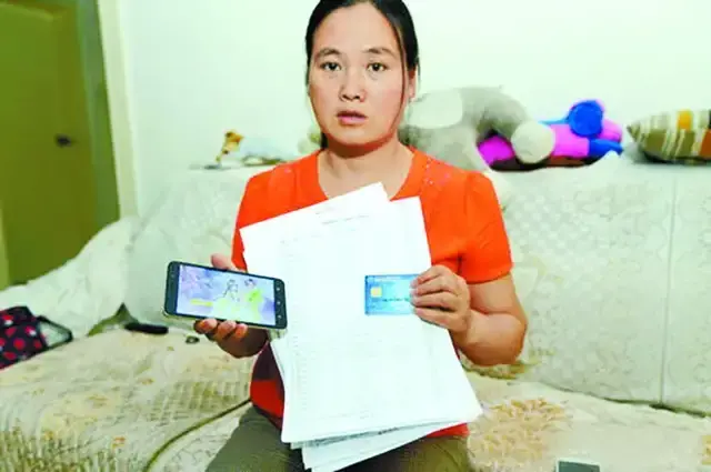 八岁小朋友玩手机游戏视频_打视频玩的游戏_玩小游戏的视频