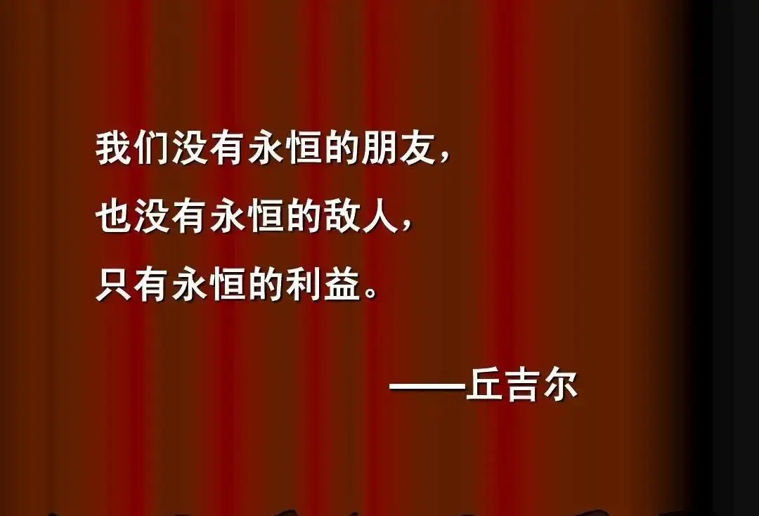 打游戏摔手机的男人_打游戏摔手机表情包gif_弟弟打游戏手机摔了说说