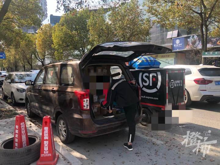 上门取货顺丰快递_顺丰速递上门取件后可给单据_顺丰怎么下单上门取件