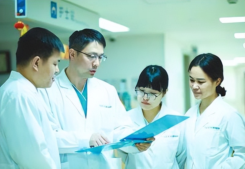 变态三国游戏手机版破解版_版变态破解三国手机游戏推荐_三国类破解手游