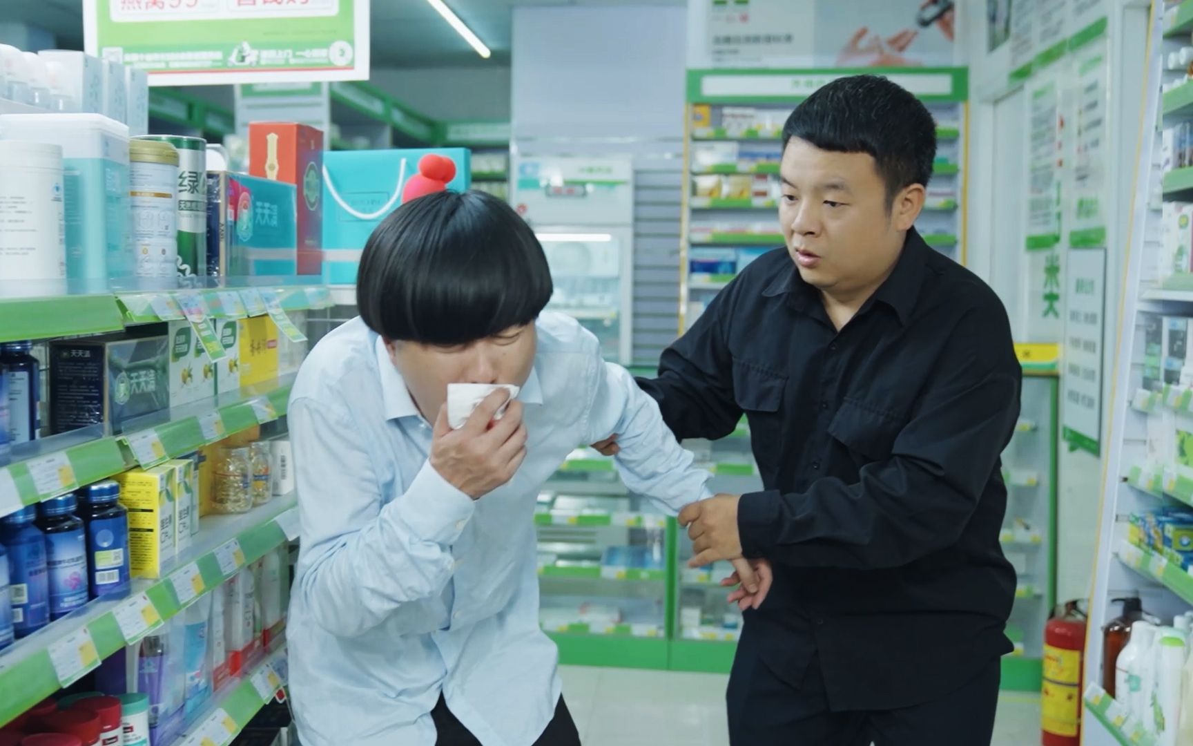 陈翔六点半玩手机打游戏_陈翔玩打点手机游戏叫什么_我想看陈翔的游戏