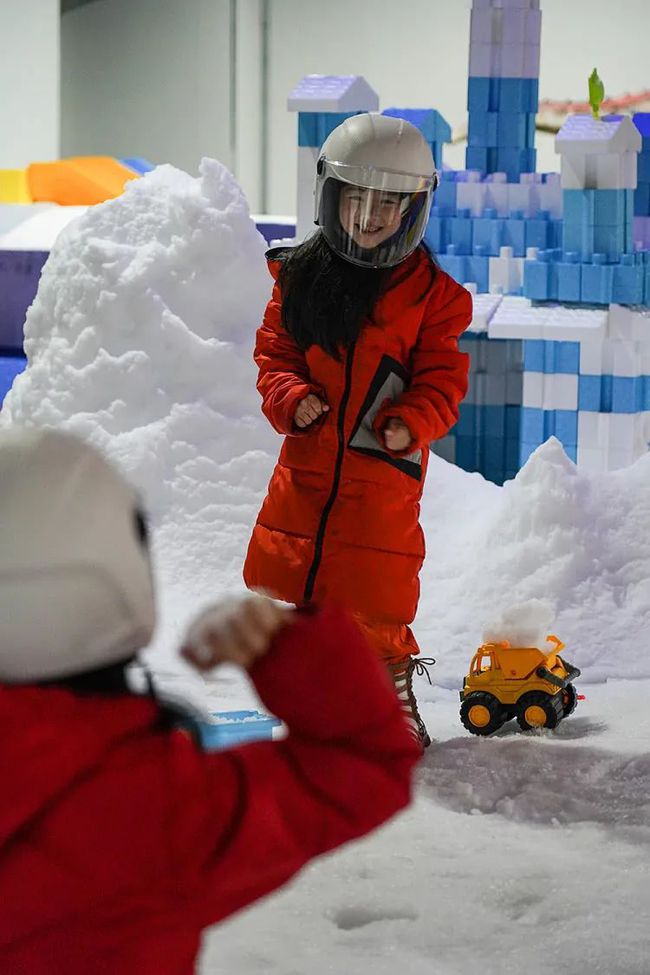 初雪游戏人物_初雪下载游戏手机_初雪樱游戏