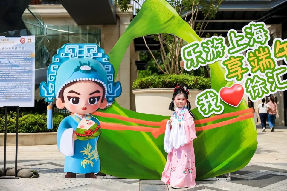 手机壳游戏_手机彩壳图片_彩屏游戏手机壳
