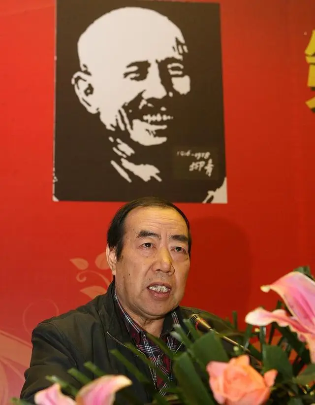 弃甲曳兵_弃兵曳甲的意思_弃甲曳兵中的兵是什么意思