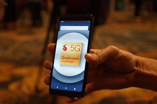 进手机游戏没有声音怎么回事_5g手机进游戏快_进手机游戏就卡死