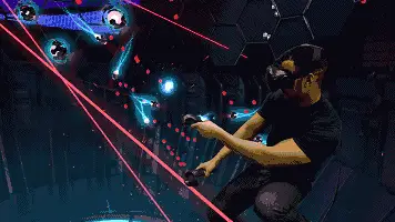 vr 手机游戏-VR 手机游戏：让你随时随地体验身临其境的冒