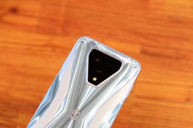 推荐手机游戏多人联机_3D绅士游戏推荐手机游戏_2019 游戏手机推荐
