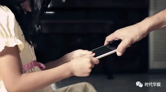YAMY沉迷游戏手机_沉迷手机游戏的案例_沉迷手机游戏的危害