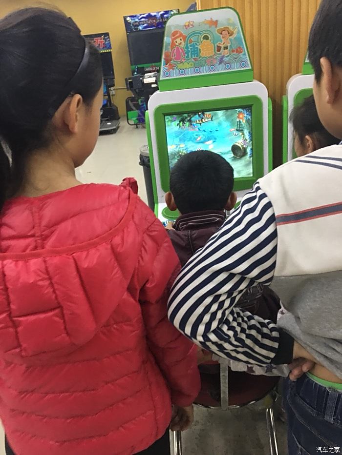 儿童手机 打游戏_儿童打手机游戏的危害_儿童打手机游戏推荐