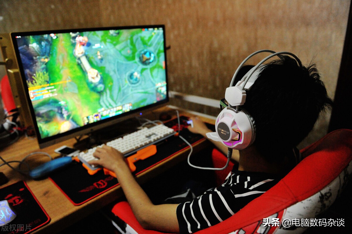华为电脑的游戏_电脑下华为手机游戏_华为游戏电脑版